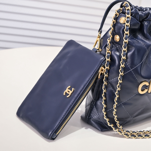 シャネルバッグ角部分ディテール